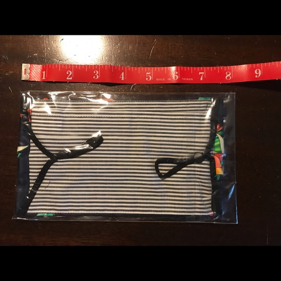 Johnny Was pleated sateen/cotton face mask. Adult size. Brand new! Never worn. - Picture 4 of 4